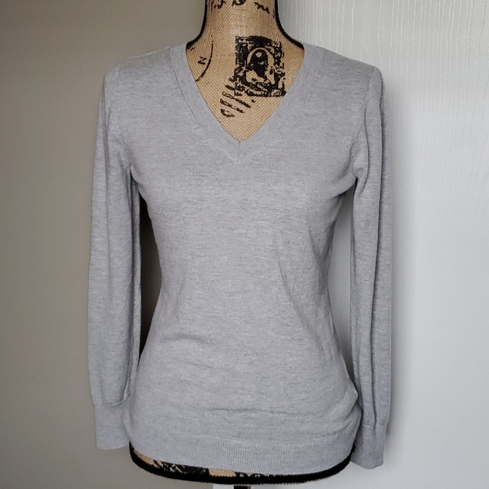 V-neck Sweater
